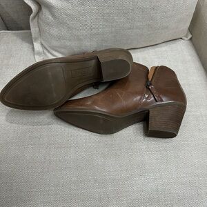 Frye Brown Ankle Boots/ Judith/Double zip/ size  8